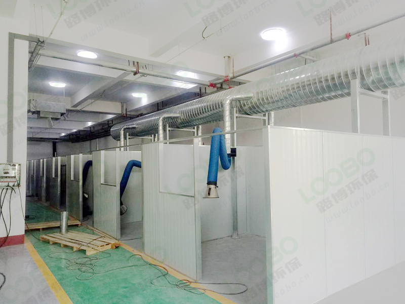 局部除塵系統焊接煙氣凈化裝置施工中
