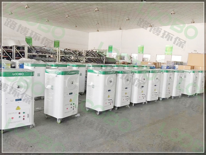 移動式焊接煙塵凈化器1.jpg